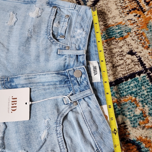 NWT Lulus high rise shorts XS - Picture 8 of 8